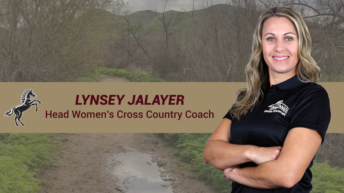 Head Women's Cross Country Coach, Lynsey Jalayer